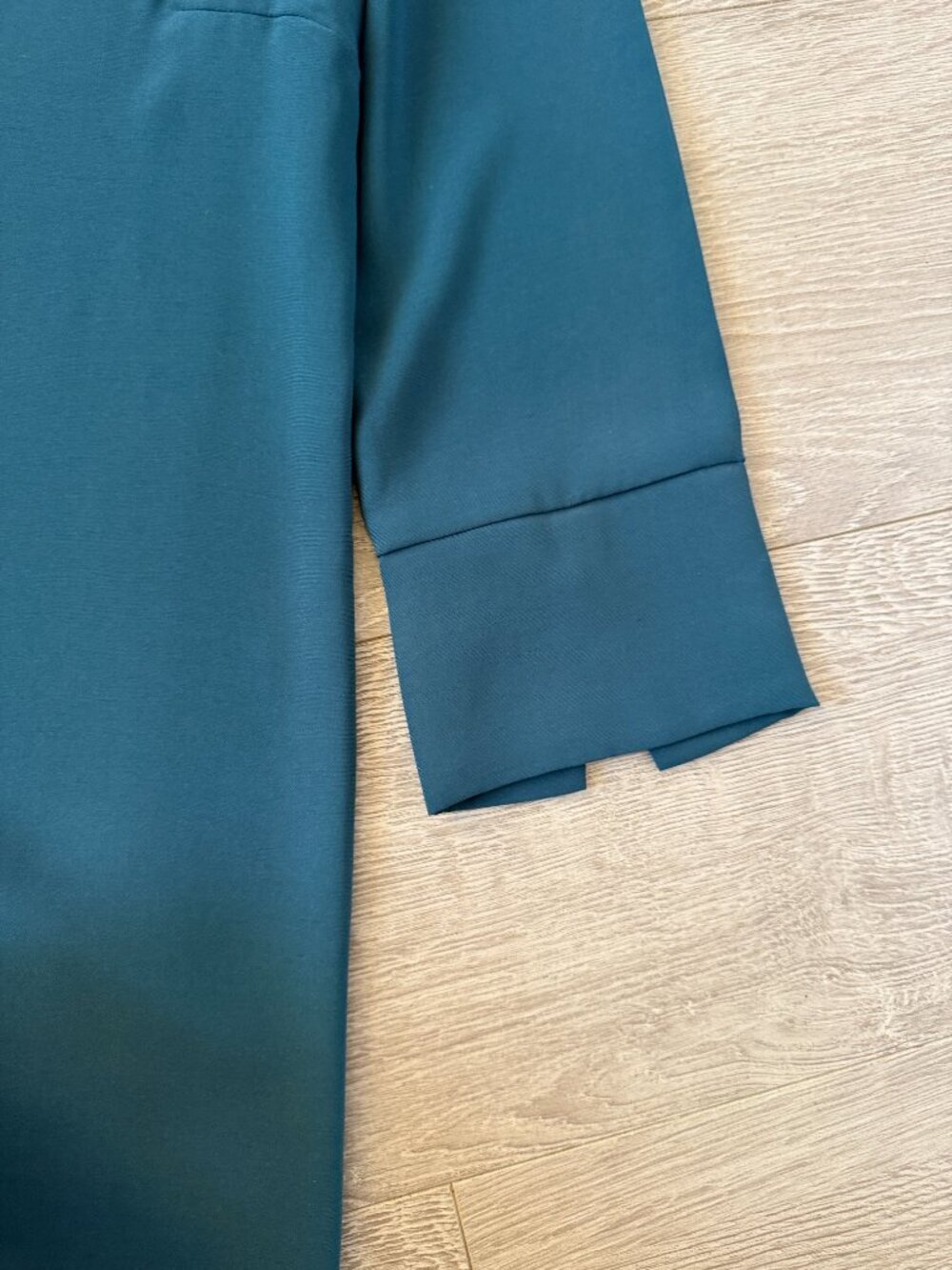 H&M Teal Shift Dress 3/4 Sleeve Boat Neck Career Dress Size 6 - Picture 2 of 11